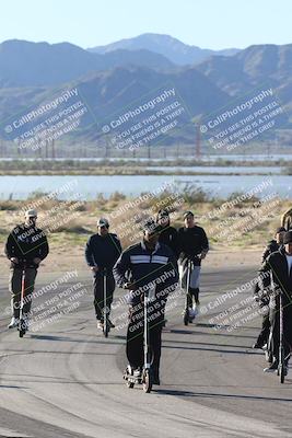 media/Jan-15-2026-Racers Edge (Thu) [[dfebeb70ab]]/1-Around the Pits-Track Walk/